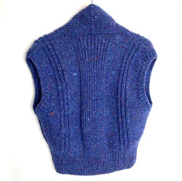 Vintage Blue Women's Sweater Vest - Picture 3 of 9